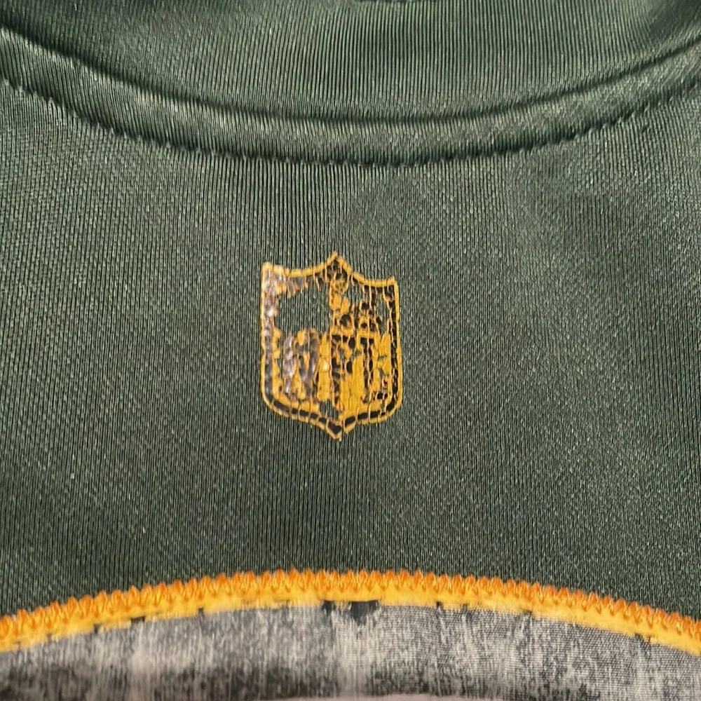 Green Bay Packers Youth Medium Hoodie - Picture 2 of 10